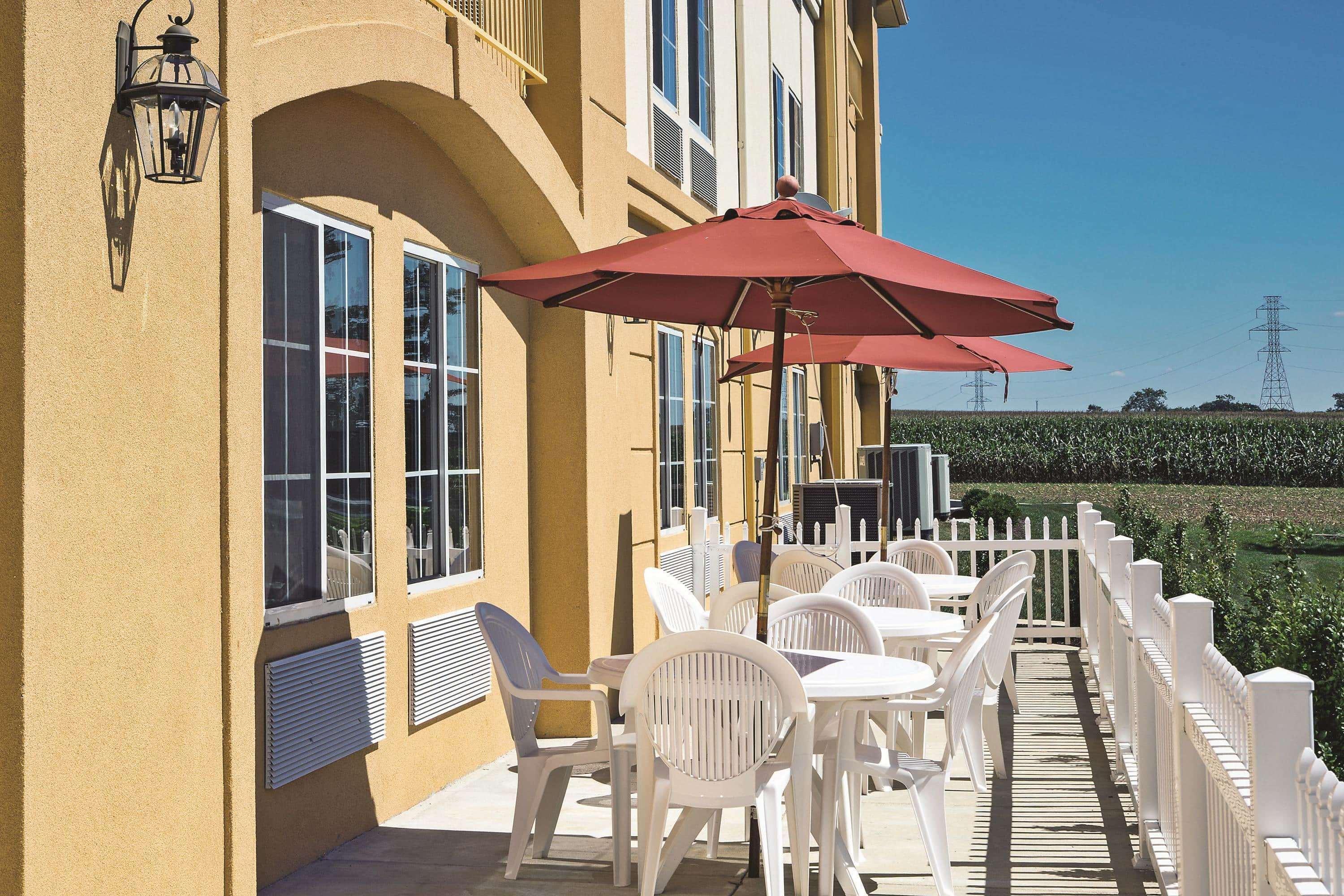 La Quinta By Wyndham Lancaster Hotel Smoketown  Exterior photo