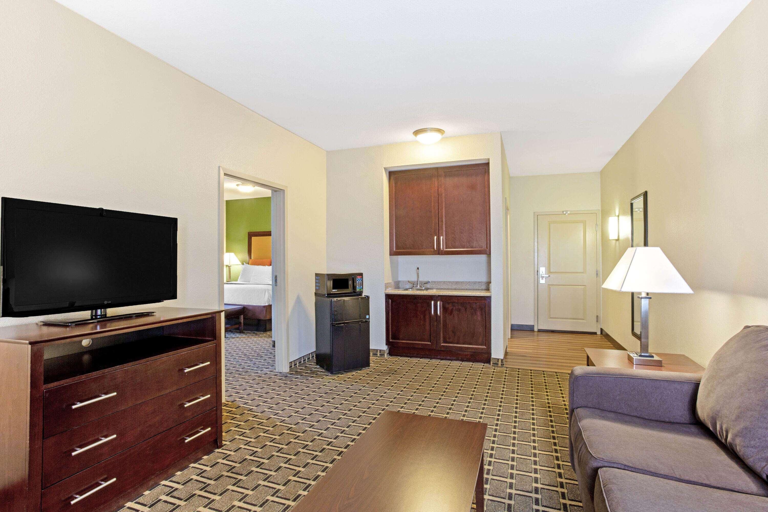 La Quinta By Wyndham Lancaster Hotel Smoketown  Exterior photo